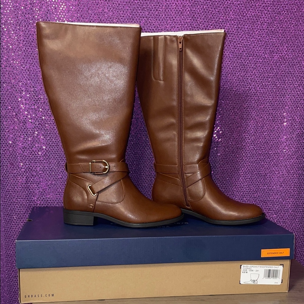 G.H. Bass & Co. Tan Leather Heeled Boots